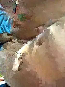 Snapshot of HinayLa chatting on 11-02-25, 08:22 HinayLa online show from 11-02-25, 08:22