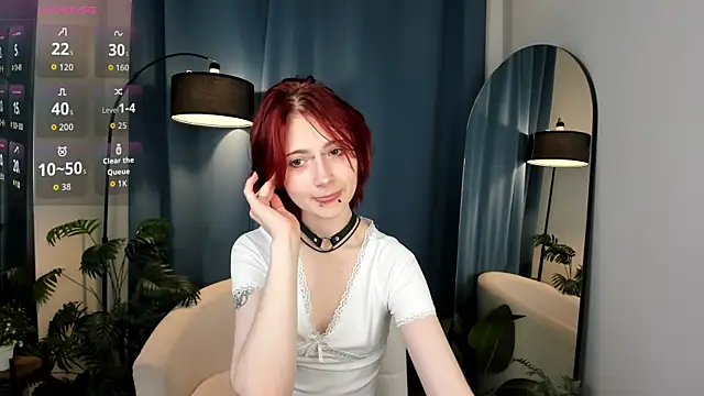 Snapshot of _L_o_r_r_y_ chatting on 11-23-25, 01:55 L o r r y online show from 11-23-25, 01:55