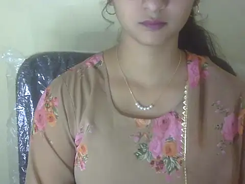 Snapshot of shimz_ chatting on 11-14-25, 05:50 shimz online show from 11-14-25, 05:50