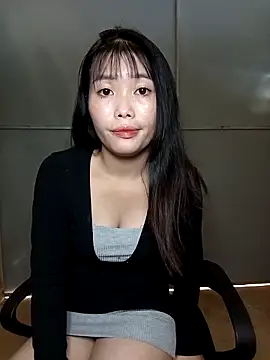 Fish yellow online show from 10-29-25, 03:20