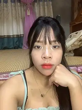 Duck dona online show from 10-21-25, 01:01