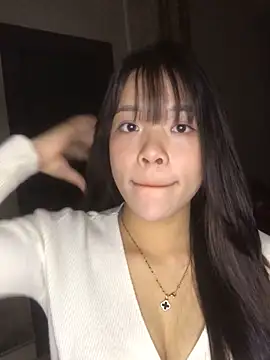 Duck dona online show from 12-22-25, 02:36