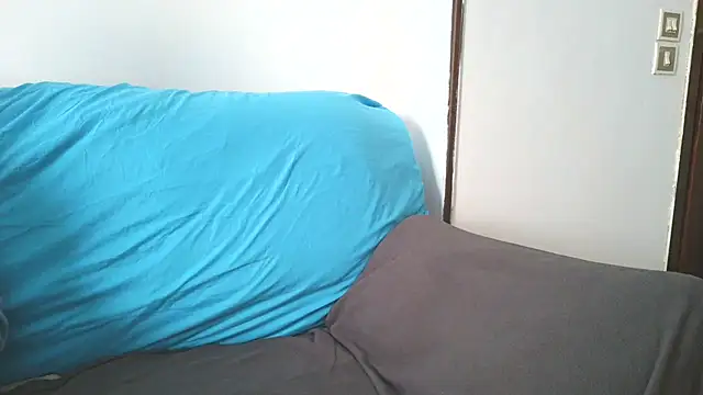 CindiBibi online show from 10-25-25, 08:33