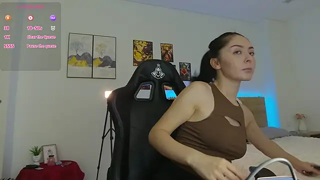 Snapshot of Sinoby_Osino chatting on 11-29-25, 08:45 Sinoby Osino online show from 11-29-25, 08:45