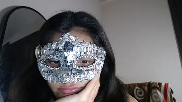 Snapshot of Hottie_hania chatting on 12-17-25, 06:36 Hottie hania online show from 12-17-25, 06:36