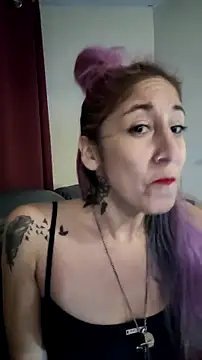 Snapshot of NativePridezEnterprize chatting on 11-21-25, 01:37 NativePridezEnterprize online show from 11-21-25, 01:37