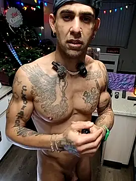 Snapshot of alphacloudGod chatting on 12-17-25, 07:36 alphacloudGod online show from 12-17-25, 07:36