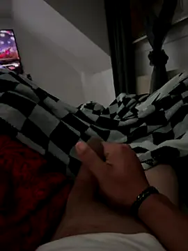 Snapshot of crxolavo chatting on 11-07-25, 10:32 crxolavo online show from 11-07-25, 10:32