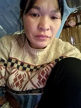 chipu06 online show from 11-20-25, 05:07