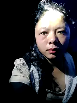 lisa-bae00 online show from 10-21-25, 09:37