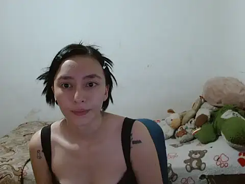 Snapshot of fresita_streamer chatting on 11-15-25, 11:51 fresita streamer online show from 11-15-25, 11:51