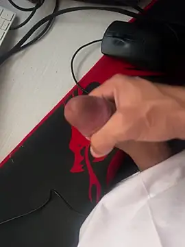 Alexgraph online show from 10-26-25, 05:57