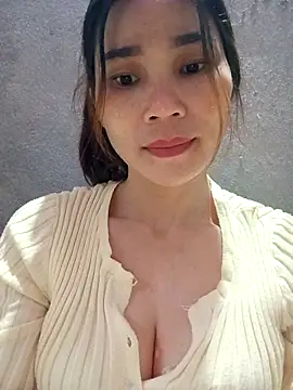 Snapshot of Bear_bear0 chatting on 11-23-25, 01:27 Bear bear0 online show from 11-23-25, 01:27