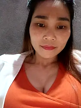 Snapshot of Bear_bear0 chatting on 12-01-25, 01:27 Bear bear0 online show from 12-01-25, 01:27