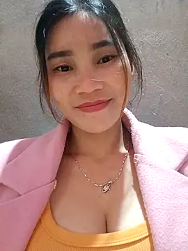 Snapshot of Bear_bear0 chatting on 12-03-25, 04:20 Bear bear0 online show from 12-03-25, 04:20