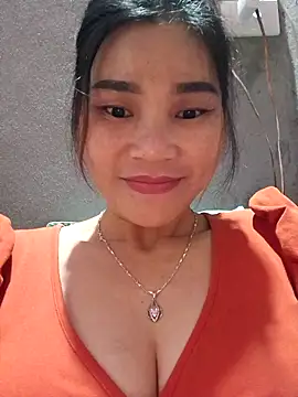 Snapshot of Bear_bear0 chatting on 12-05-25, 01:14 Bear bear0 online show from 12-05-25, 01:14