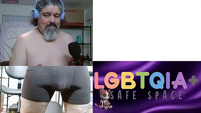 geekycastillo online show from 03-09-26, 03:43