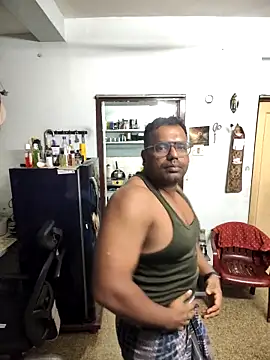 Snapshot of Siranjeevishiva chatting on 11-21-25, 05:55 Siranjeevishiva online show from 11-21-25, 05:55