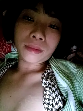 Snapshot of mekaka00 chatting on 12-14-25, 01:05 mekaka00 online show from 12-14-25, 01:05