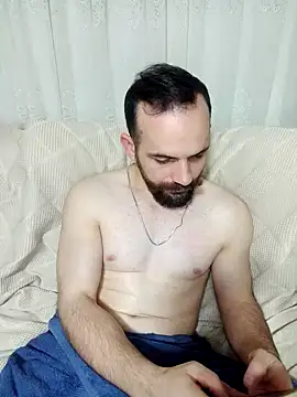 Snapshot of lazzzz09 chatting on 11-11-25, 07:25 lazzzz09 online show from 11-11-25, 07:25