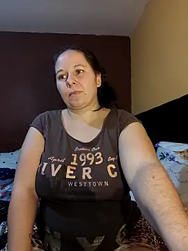 Snapshot of anays_dirtyshow chatting on 02-21-26, 09:27 anays dirtyshow online show from 02-21-26, 09:27