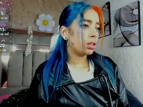 Snapshot of Cristall_ravven chatting on 11-30-25, 09:52 Cristall ravven online show from 11-30-25, 09:52