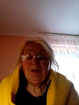 Snapshot of AmyLove353 chatting on 11-21-25, 12:37 AmyLove353 online show from 11-21-25, 12:37