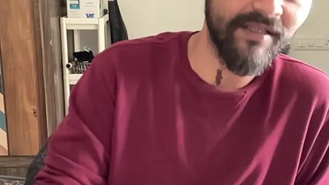 Snapshot of MakeMeAwareAah chatting on 01-06-26, 05:33 MakeMeAwareAah online show from 01-06-26, 05:33