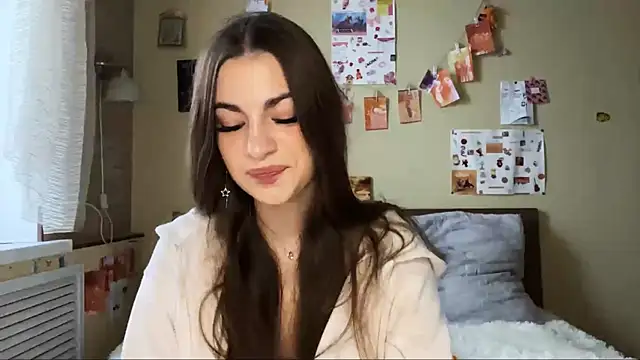 Snapshot of TheRealAnna chatting on 10-25-25, 10:56 TheRealAnna online show from 10-25-25, 10:56