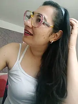 Snapshot of Flacabonita1 chatting on 10-26-25, 04:02 Flacabonita1 online show from 10-26-25, 04:02