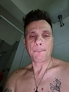 OffshoreCenterline3 online show from 10-22-25, 02:01