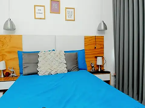 Snapshot of Abbie_royy chatting on 11-25-25, 12:27 Abbie royy online show from 11-25-25, 12:27