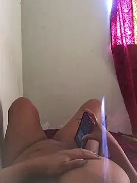 Snapshot of eujamiii chatting on 10-31-25, 01:12 eujamiii online show from 10-31-25, 01:12