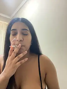 Your Girl Zara online show from 11-18-25, 04:11