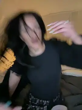 Snapshot of Gabbyys chatting on 02-12-26, 08:37 Gabbyys online show from 02-12-26, 08:37