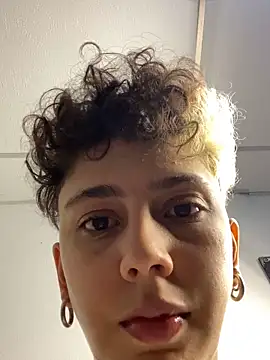 Snapshot of Abby_Evanns1 chatting on 11-21-25, 01:48 Abby Evanns1 online show from 11-21-25, 01:48