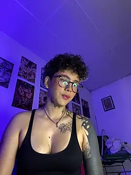 Snapshot of Abby_Evanns1 chatting on 12-17-25, 03:07 Abby Evanns1 online show from 12-17-25, 03:07