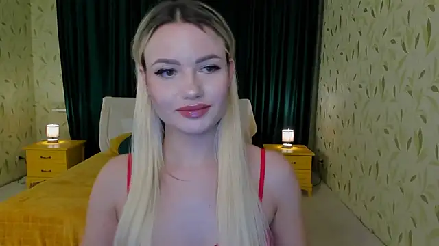 LexyeLure online show from 11-22-25, 04:00