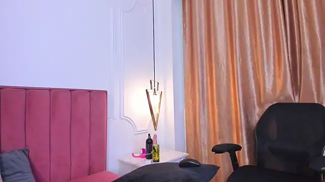 Celina Kyle1 online show from 11-08-25, 08:07