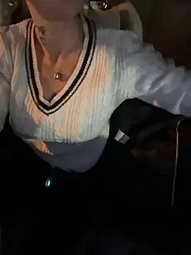 GoddesslaylaX online show from 11-12-25, 07:09