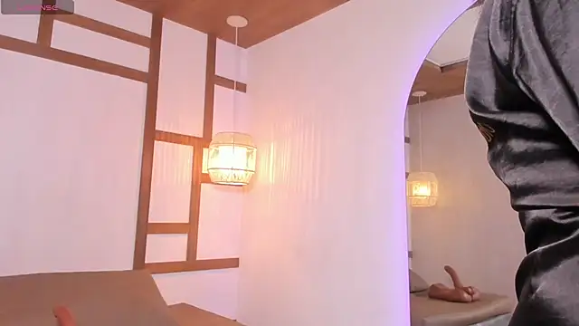 Viana dior online show from 11-24-25, 10:31