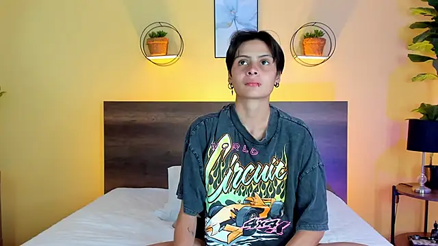 Snapshot of MartinnaGrecco chatting on 11-13-25, 08:41 MartinnaGrecco online show from 11-13-25, 08:41