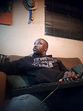 Pussylover911o online show from 11-11-25, 05:13