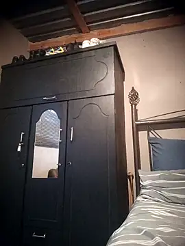 Pussylover911o online show from 11-27-25, 03:36