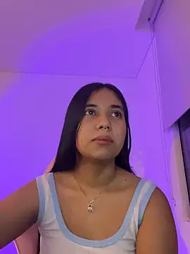 aly nicols online show from 12-05-25, 06:11