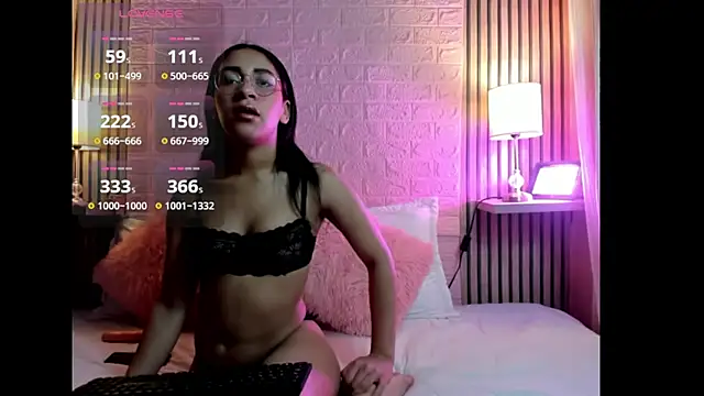 Snapshot of medussa_sexi chatting on 11-08-25, 03:18 medussa sexi online show from 11-08-25, 03:18