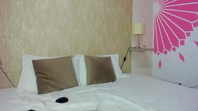 Snapshot of medussa_sexi chatting on 12-16-25, 11:04 medussa sexi online show from 12-16-25, 11:04