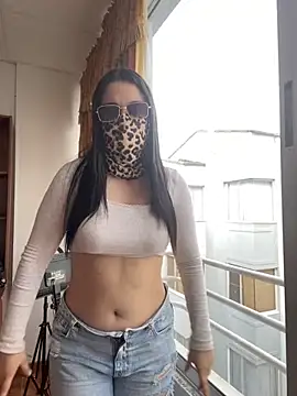 Snapshot of Selena_Roa chatting on 11-29-25, 08:34 Selena Roa online show from 11-29-25, 08:34