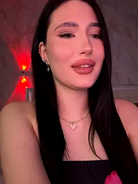 Snapshot of KailyBell chatting on 11-08-25, 09:46 KailyBell online show from 11-08-25, 09:46