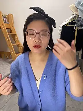 Snapshot of Nlen_baby chatting on 12-05-25, 01:31 Nlen baby online show from 12-05-25, 01:31